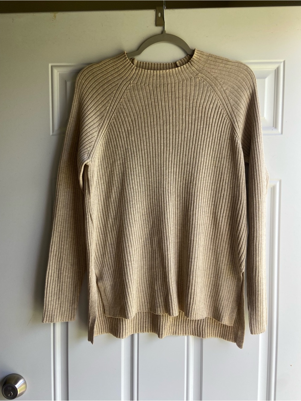 Ellie Tahari sweater